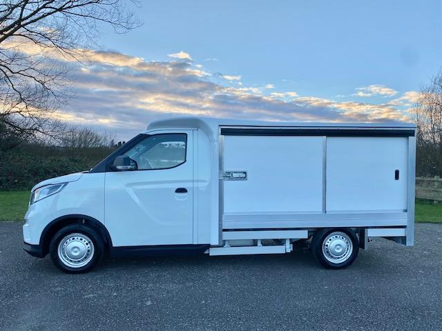 Aduro XS Sliding sides