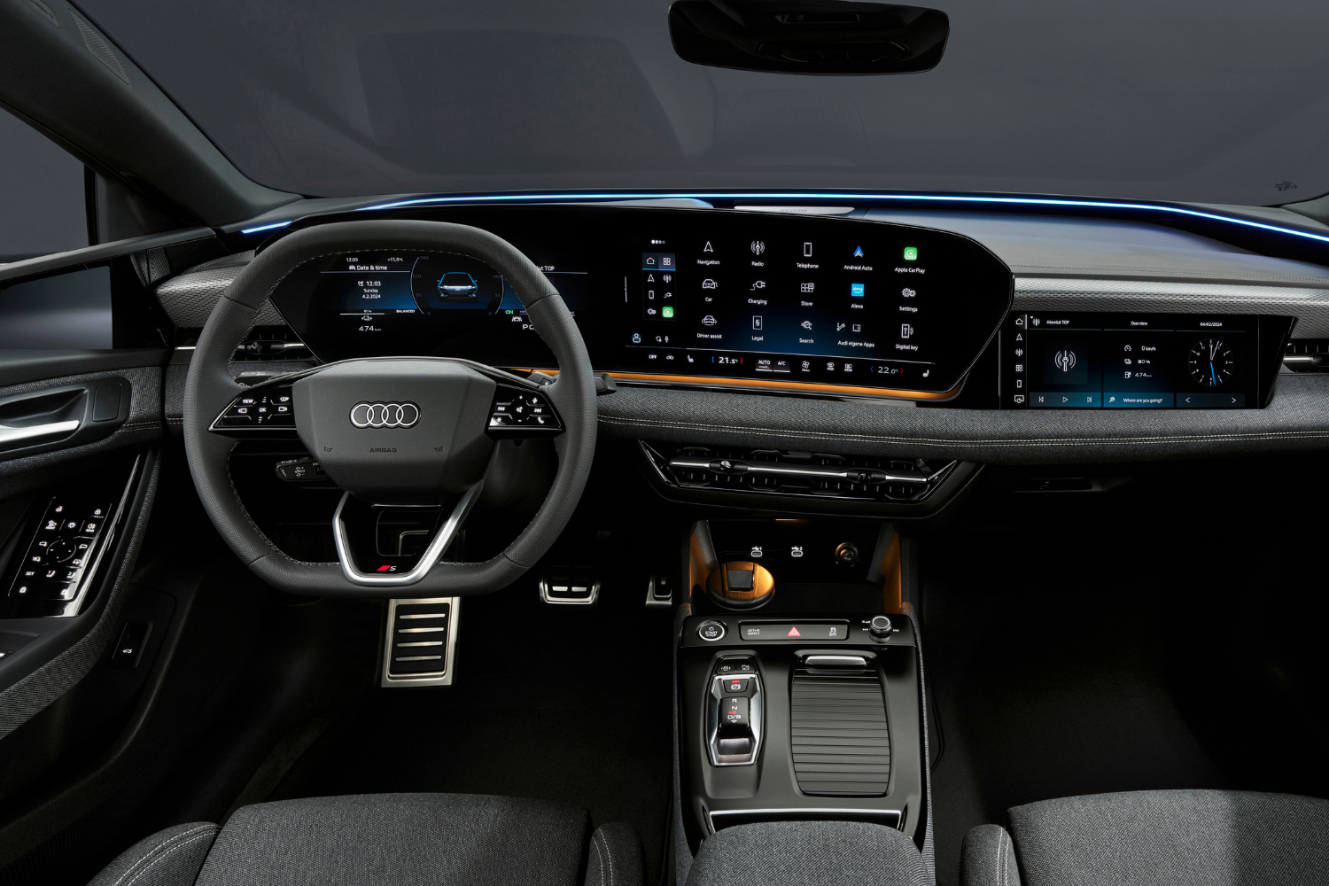 Close up of the new Audi A6 Sportback e-tron performance interior driver displays.