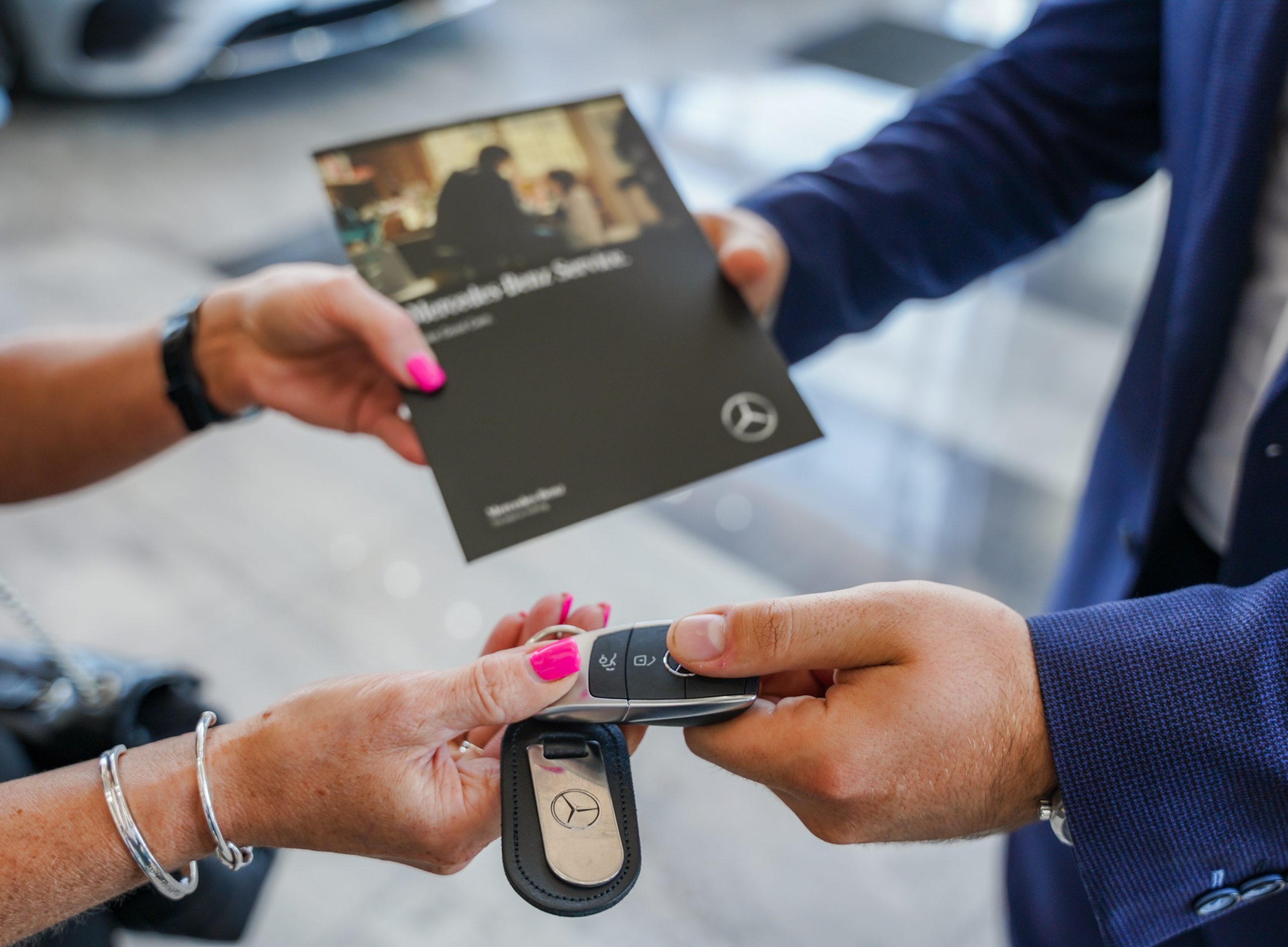 Car sale handover for used Mercedes-Benz