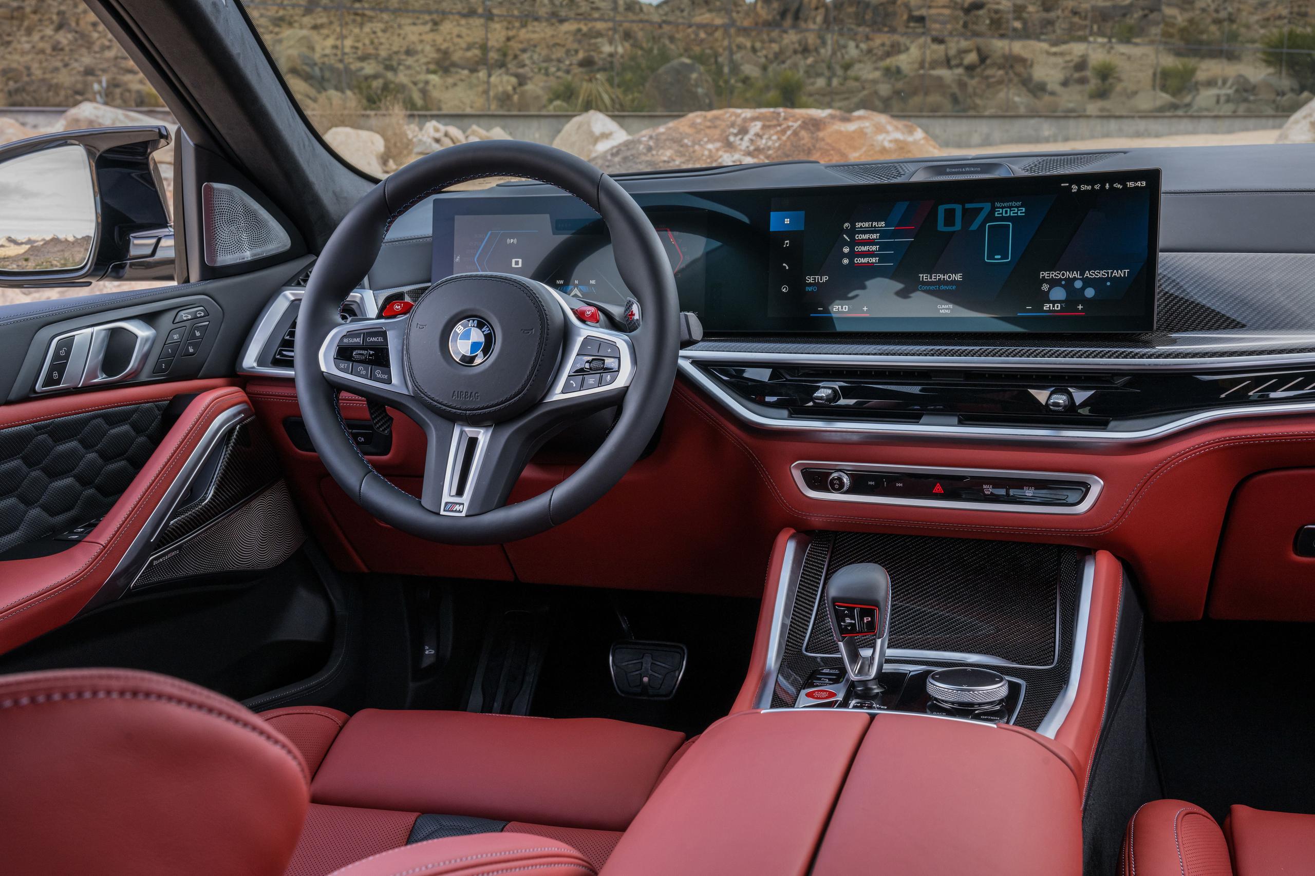 New BMW X6 M Competition steering wheel and infotainment system