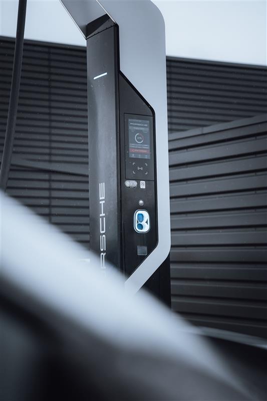 Porsche Charging Pod