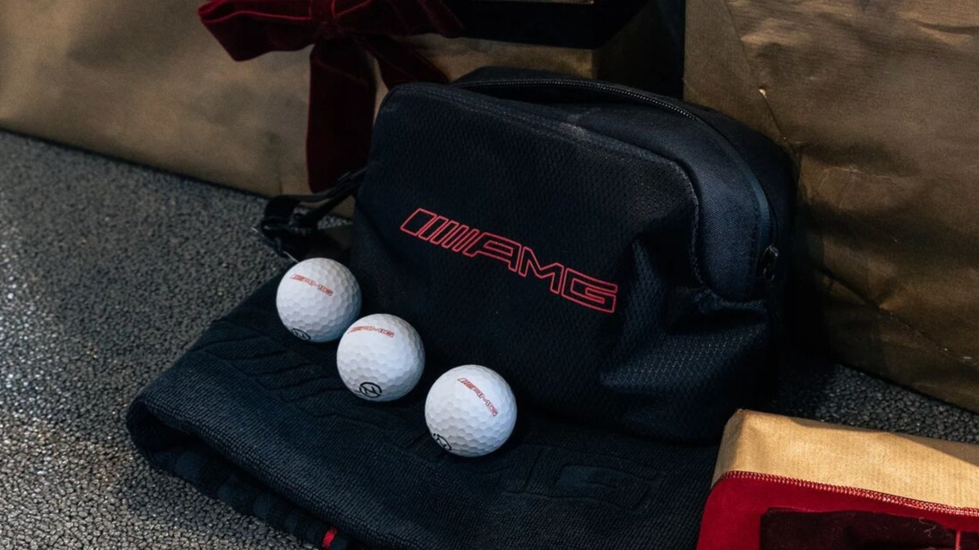 Mercedes-Benz AMG Golf Gift Set