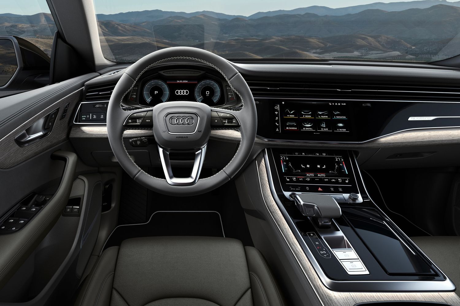 Close up of the driver display in the Audi Q8 TFSI E.