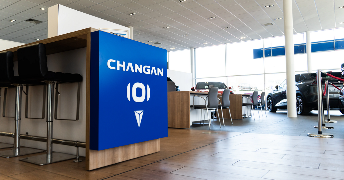 Inside Changan Hull dealership