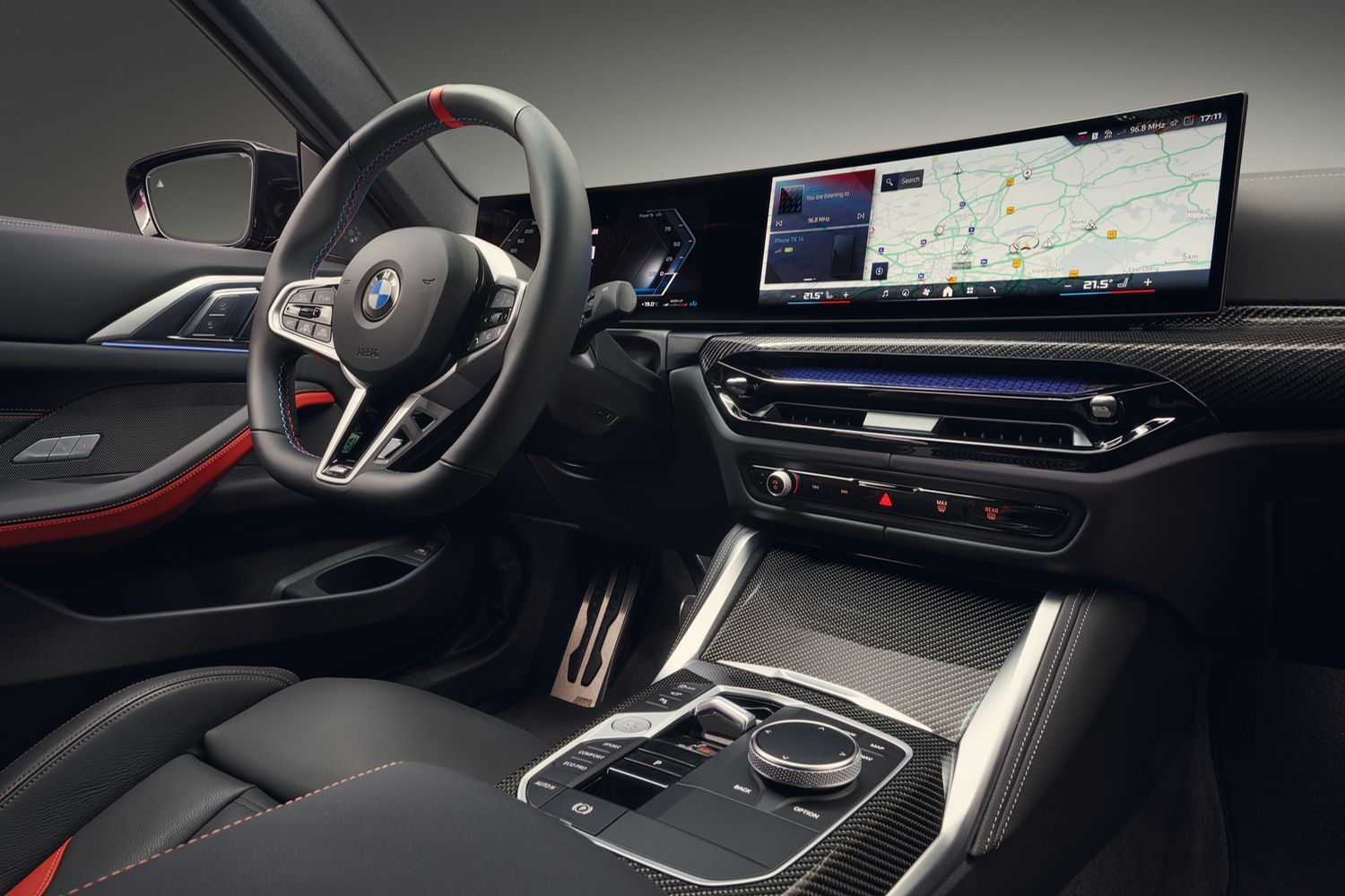 Interior view of the BMW 4 Series Coupé, close-up of infotainment system and central dashboard