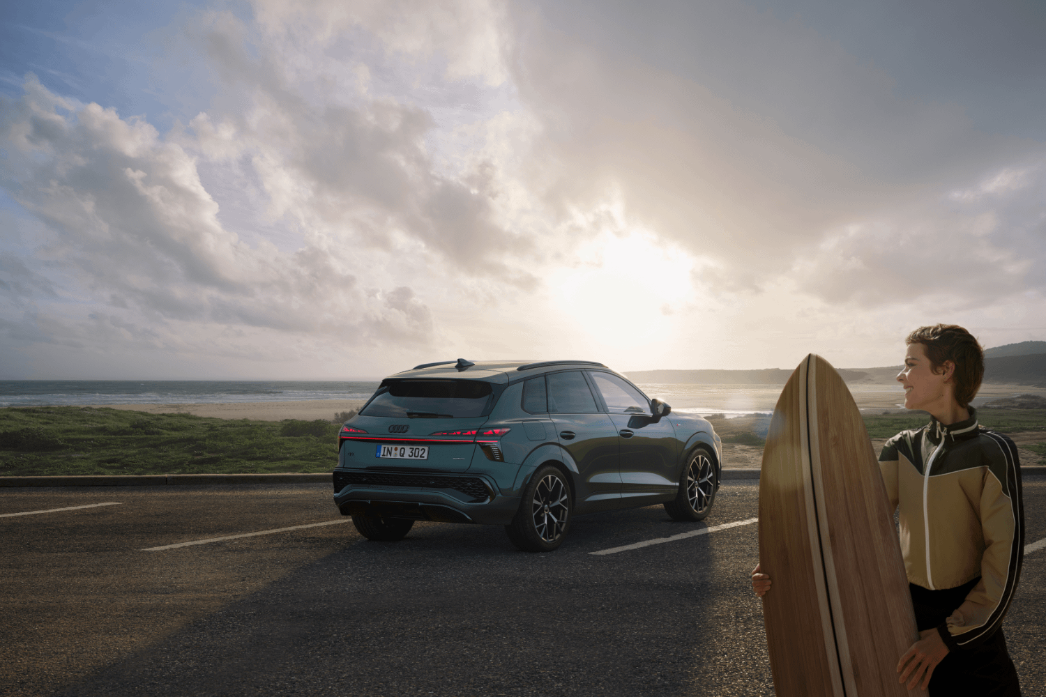 Audi Q3 2025 Parked Surfing Image