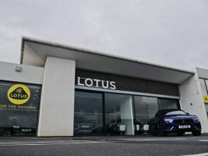 JCT600 Lotus Bradford gallery image 4