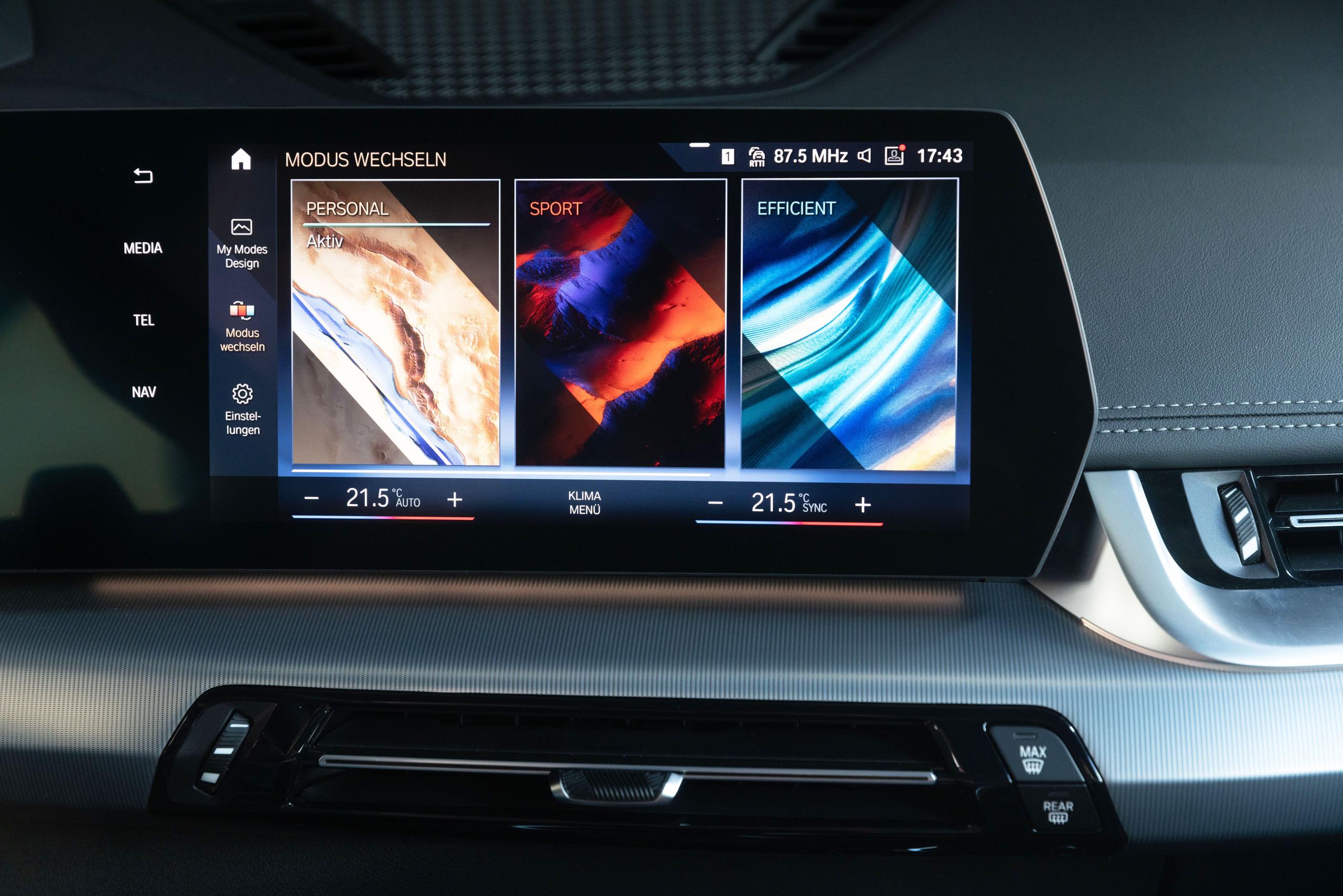 New BMW IX1 image the new infotainment system