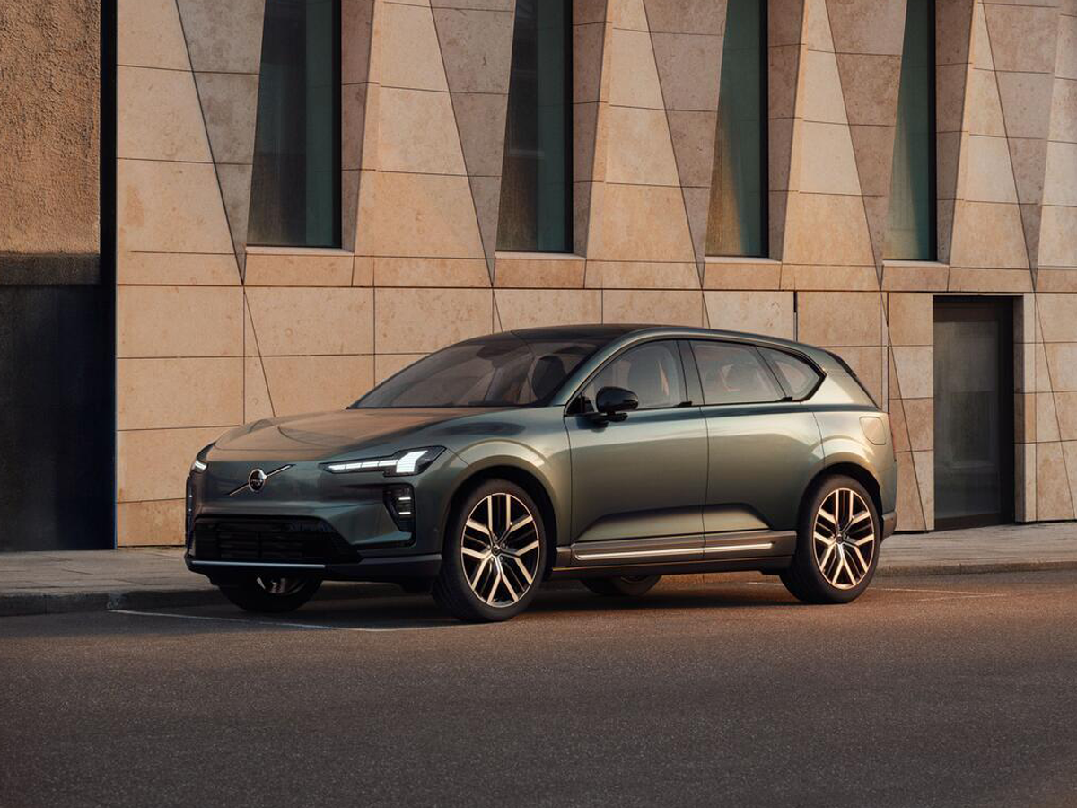 Volvo World-Leading In Software-Defined Cars