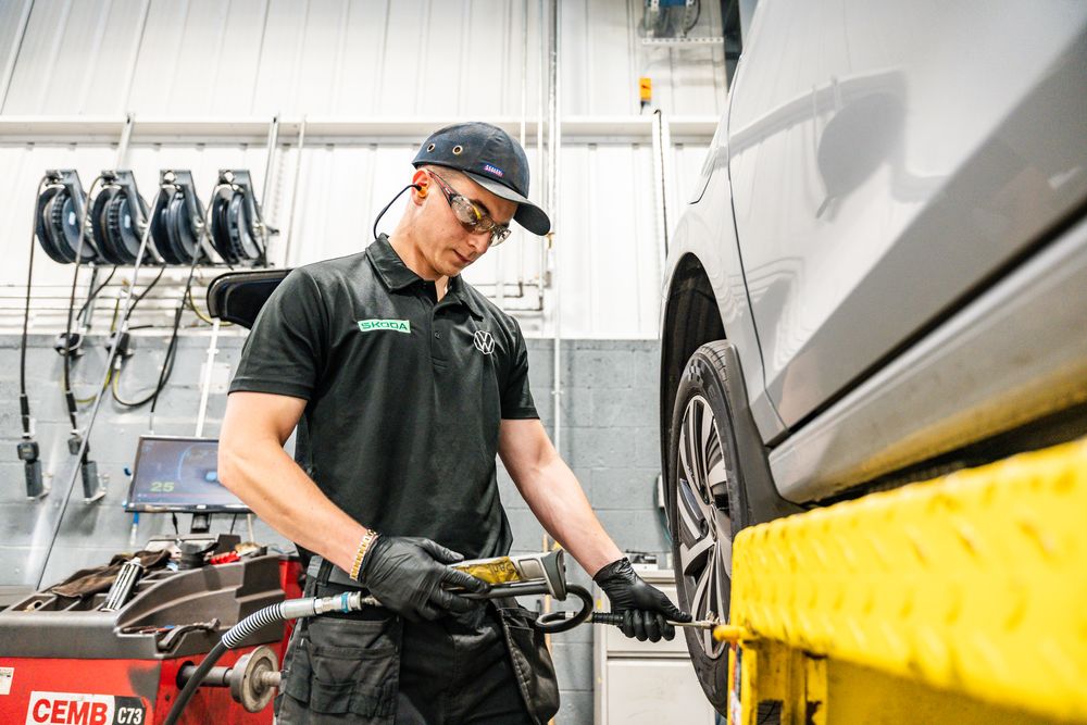 Book a Service at Agnew Skoda
