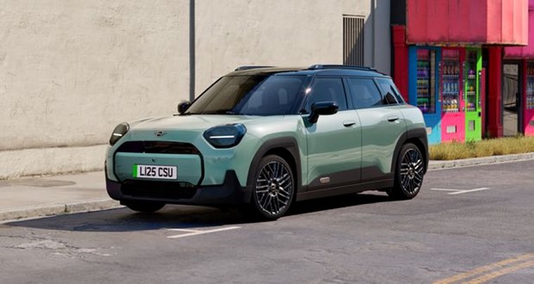 MINI All-Electric Aceman