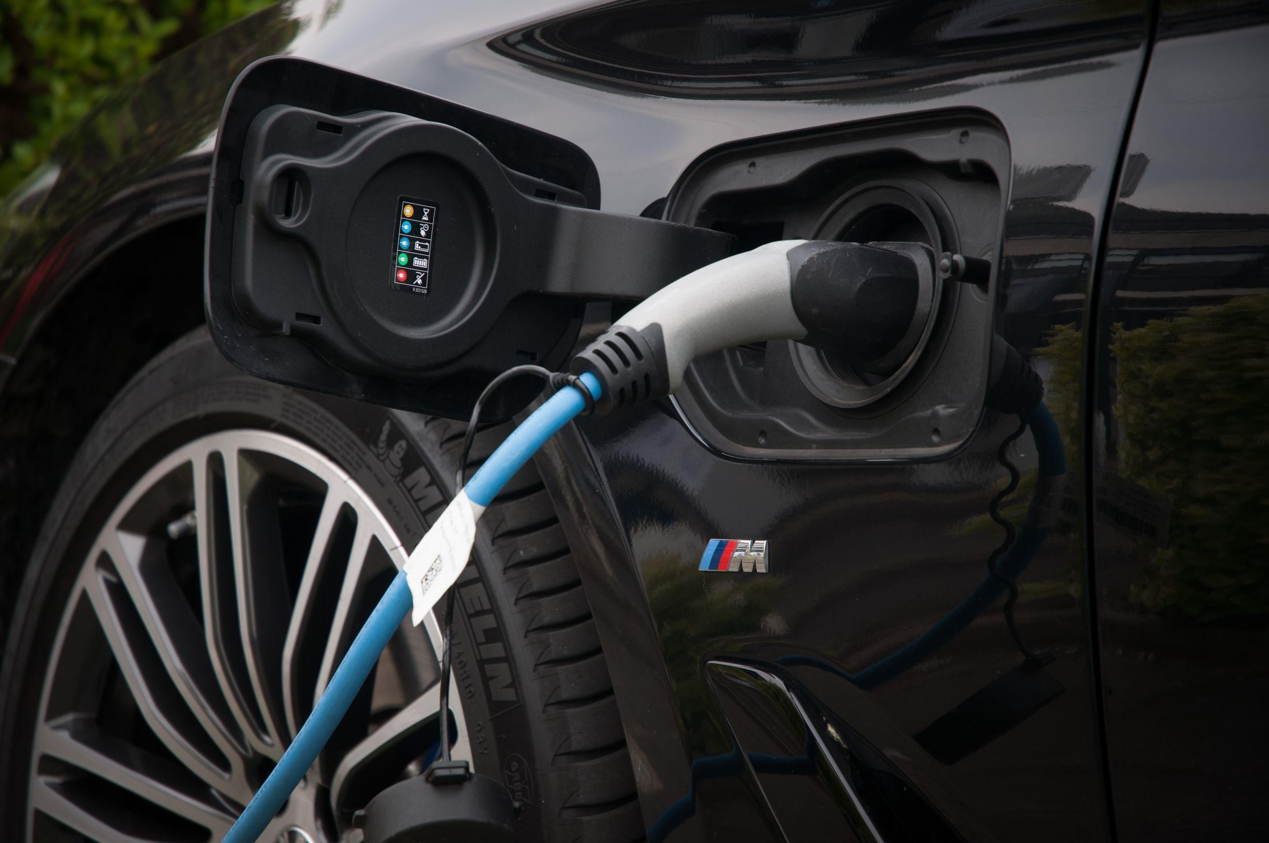 Electric Cars EV Hub JCT600