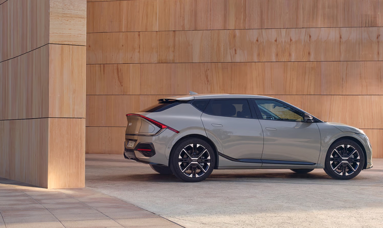 EV6