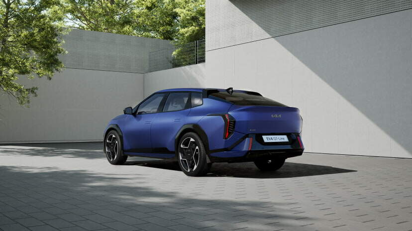 rear and wheels of kia ev4