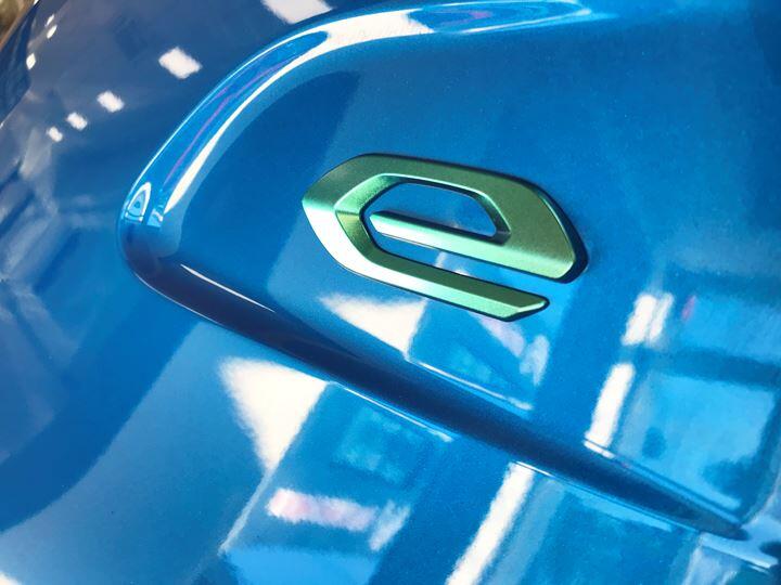 Learn the difference between Electric & Hybrid models
