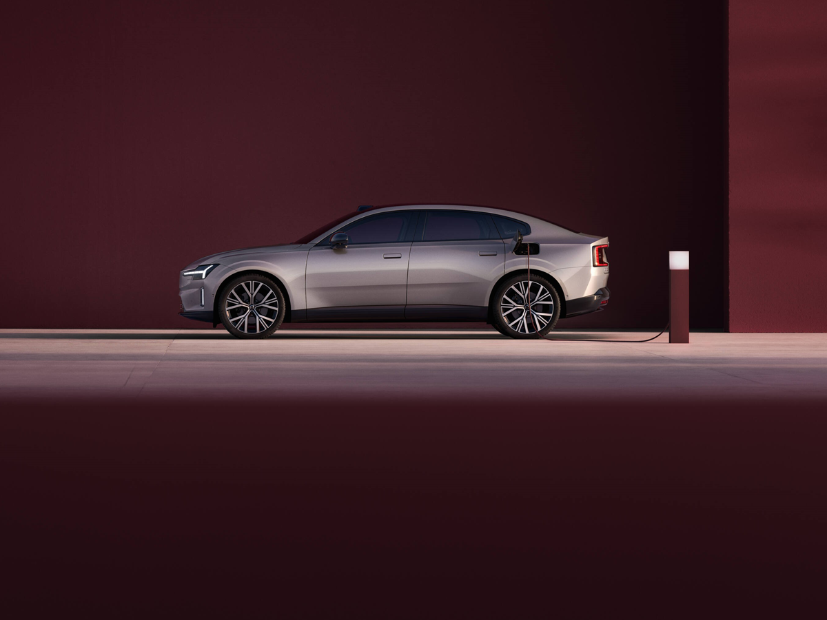 The New ES90: Volvo's Big Electric Car and Small Carbon Footprint