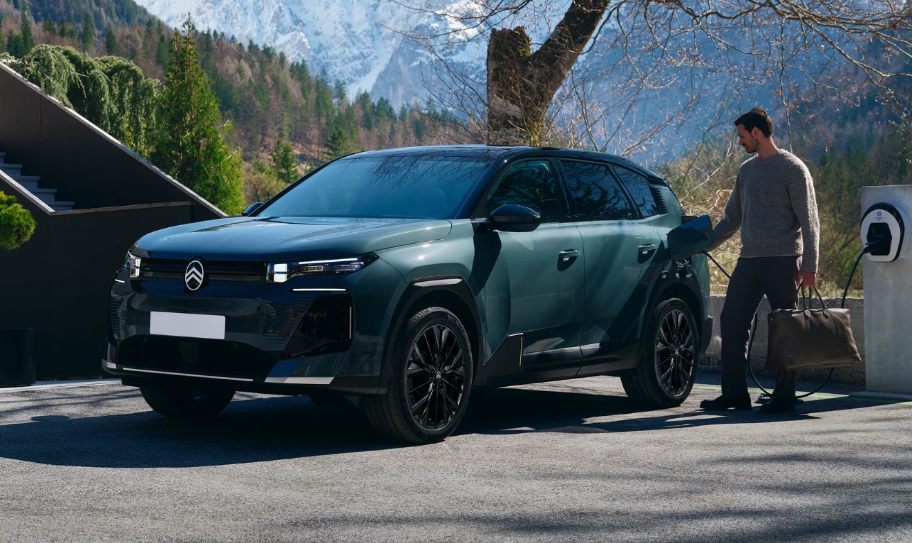 New ë-C5 Aircross