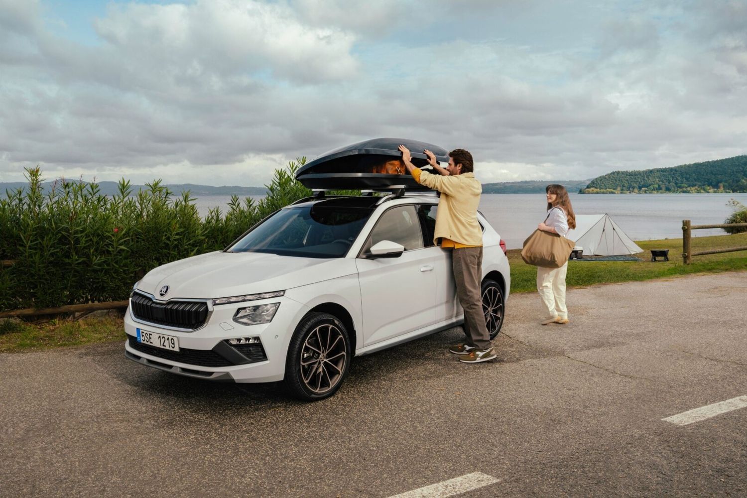 Skoda Warranty at Agnew Skoda Belfast and Mallusk, couple pack Skoda for weekend getaway